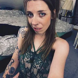 Amelie_Green