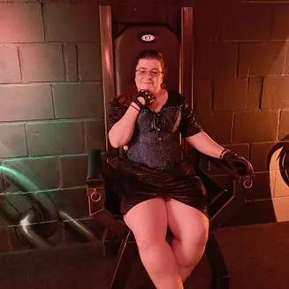 SexyDomSanne