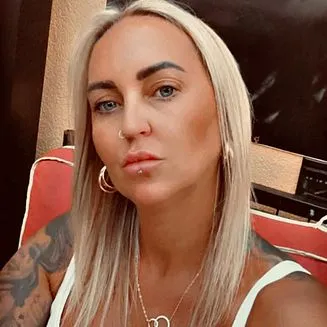 Sluttylouise170
